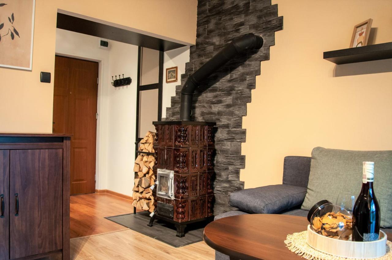 Apartament "Klimatycznie" - Przytulny, 4-Osobowy, Jelenia Gora, Cieplice Luaran gambar