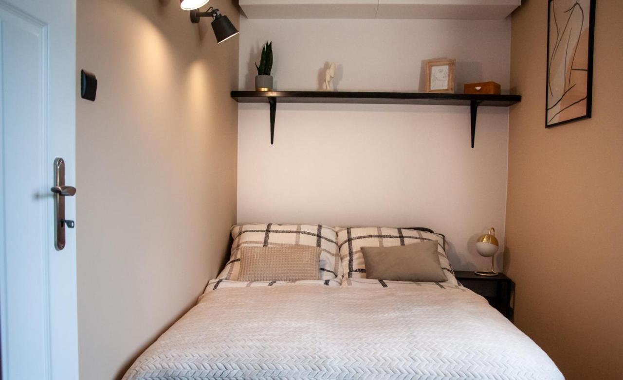 Apartament "Klimatycznie" - Przytulny, 4-Osobowy, Jelenia Gora, Cieplice Luaran gambar